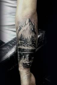 الگوی تاتو از جنگل سیاه و سفید و دریاچه