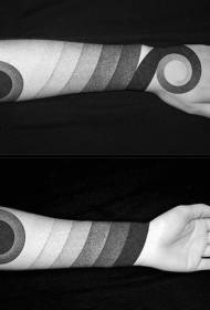 بازو ناقابل یقین سیاہ سیاہ اور سفید بھوری رنگ کی موٹی لائن ٹیٹو پیٹرن