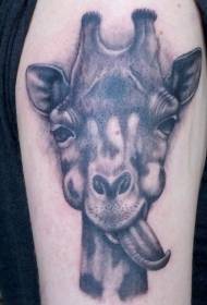 Ištieskite žirafos liežuvį iš mielo tatuiruotės modelio