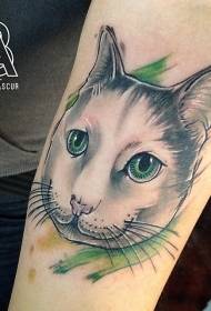 ლამაზი კატა მწვანე თვალის ტატუირების ნიმუში