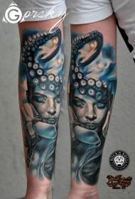великолепный цветной женский портрет с цветочным рисунком татуировки
