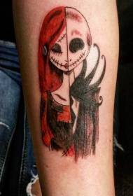 Окрашенная девушка с татуировкой дьявола