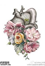 figură de tatuaj a recomandat o lucrare manuscris tatuaj de inima trandafir