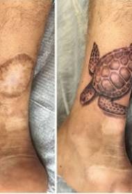 tatuiruotė, padengta randais - veikia keli puikūs randai, uždengiantys tatuiruotės modelį