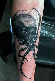 ragno nero stile horror con teschio combinato tatuaggio