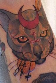 रंग बिल्ली और चाँद कुलदेवता टैटू पैटर्न