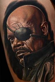 Patrón de tatuaje de color de retrato de cara de Nick Fury