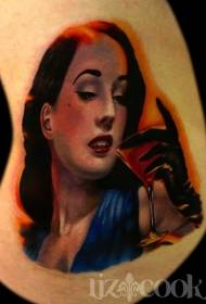 garsus moteriškos žvaigždės portreto spalvos tatuiruotės modelis