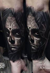 Modello di tatuaggio del braccio femminile bianco e nero tradizionale messicano