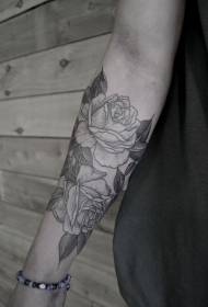 svart grå rosarm tatuering mönster