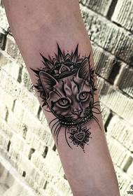腕学校スタイルバニラ猫タトゥーパターン