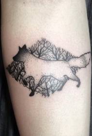 暗い森でフォックスの黒と白の刺青タトゥーパターン109853-フォックスマスクタトゥーパターンを持つ腕古い学校黒人女性