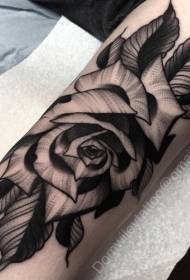 छोटे हाथ सुंदर काले ग्रे गुलाब टैटू पैटर्न