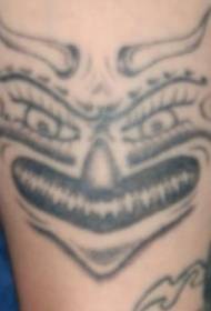 Modello del tatuaggio di espressione facciale del diavolo