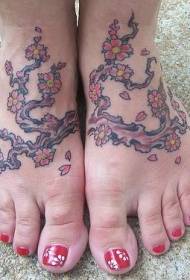 vroulike wyfie-kersboom tatoeëermerkpatroon