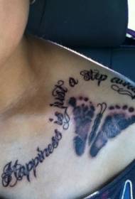 schouder schattige baby voetafdrukken tattoo patroon