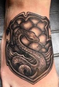 Padrão de tatuagem de emblema de escudo de cobra