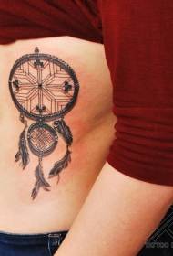 ẹgbẹ awọn ribs dudu dara Dreamcatcher Tattoo Àpẹẹrẹ