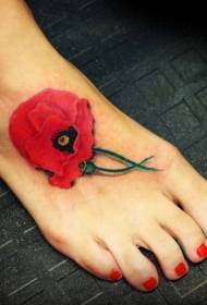 patrón realista de tatuaxes de flores de amapola vermella