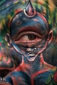 unglaubliches Gesicht gemaltes Tätowierungsmuster