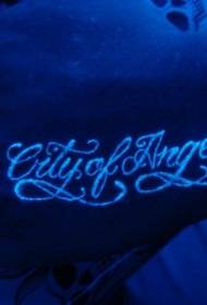 a manu di fiore fluorescente Pattern di tatuaggi di carta di corpu