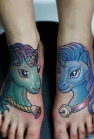 patró de tatuatge d’unicorn de dibuixos animats de noies instep