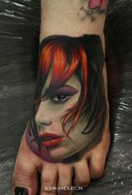kobieta podbicie niesamowity realistyczny portret kobiety wzór tatuażu