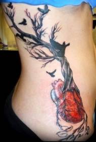 juosmens spalvos medžio ir širdies tatuiruotės raštas