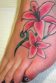 collo del piede femminile colore rosa giglio fiore modello tatuaggio