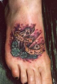 Lucky Horseshoe Tattoo Pattern sul collo del piede femminile