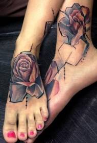 một hình xăm hoa hồng màu đẹp trên mu bàn chân