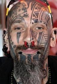 Лице племенског тотема и санскритског узорка тетоваже