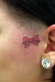 model i tatuazhit me hark të vogël të kuq