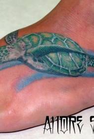 kaunis värillinen kilpikonna Instep tatuointikuvio