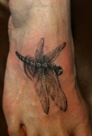realistlik dragonfly tätoveeringu muster