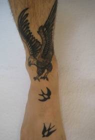 instep gray eagle at Flying Tattoo Pattern