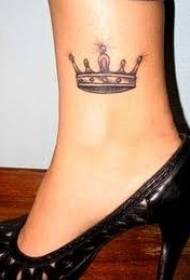 ankel liten krona tatuering mönster
