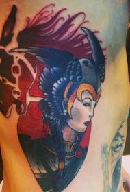 motivo tatuaggio guerriera femmina a coste laterali
