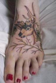 Dojenček srčkan jelen tatoo vzorec