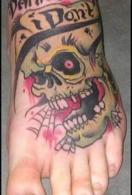 színes koponya tetoválás mintát a lábbal