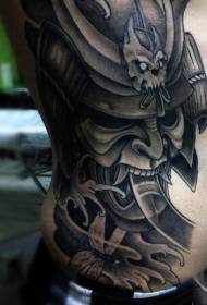 mbali yaku Asia mawonekedwe a samurai chisoti ndi chigaza cha tattoo