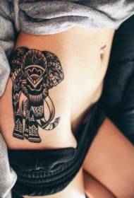 талия сторона большое племя черные чернила слон татуировки фото