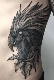 侧肋黑色个性鹦鹉头像和树叶纹身图案