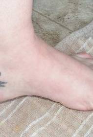 Heel Ntsuab Koojtis Elf Tattoo Txawv