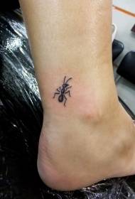 ноги чорний маленький мураха татуювання візерунок