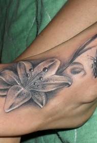 Instep Lily le Butterfly tatto tattoo
