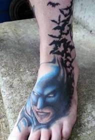 Instep kolore izugarria Batman eta saguzar tatuajeak