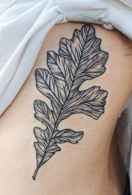 costilla lateral liña negra tatuaxe folla