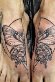 9 ant nugaros labai kūrybingas asmenybės tatuiruotės modelis