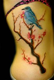 modello di tatuaggio a vita laterale: modello di tatuaggio di uccelli prugna fiore a vita laterale